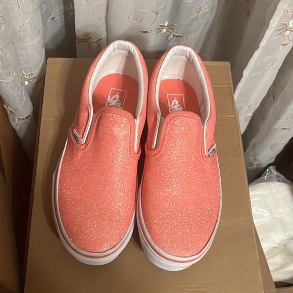 Kids Slip On Vans Shoes size 3 - Picture 2 of 8